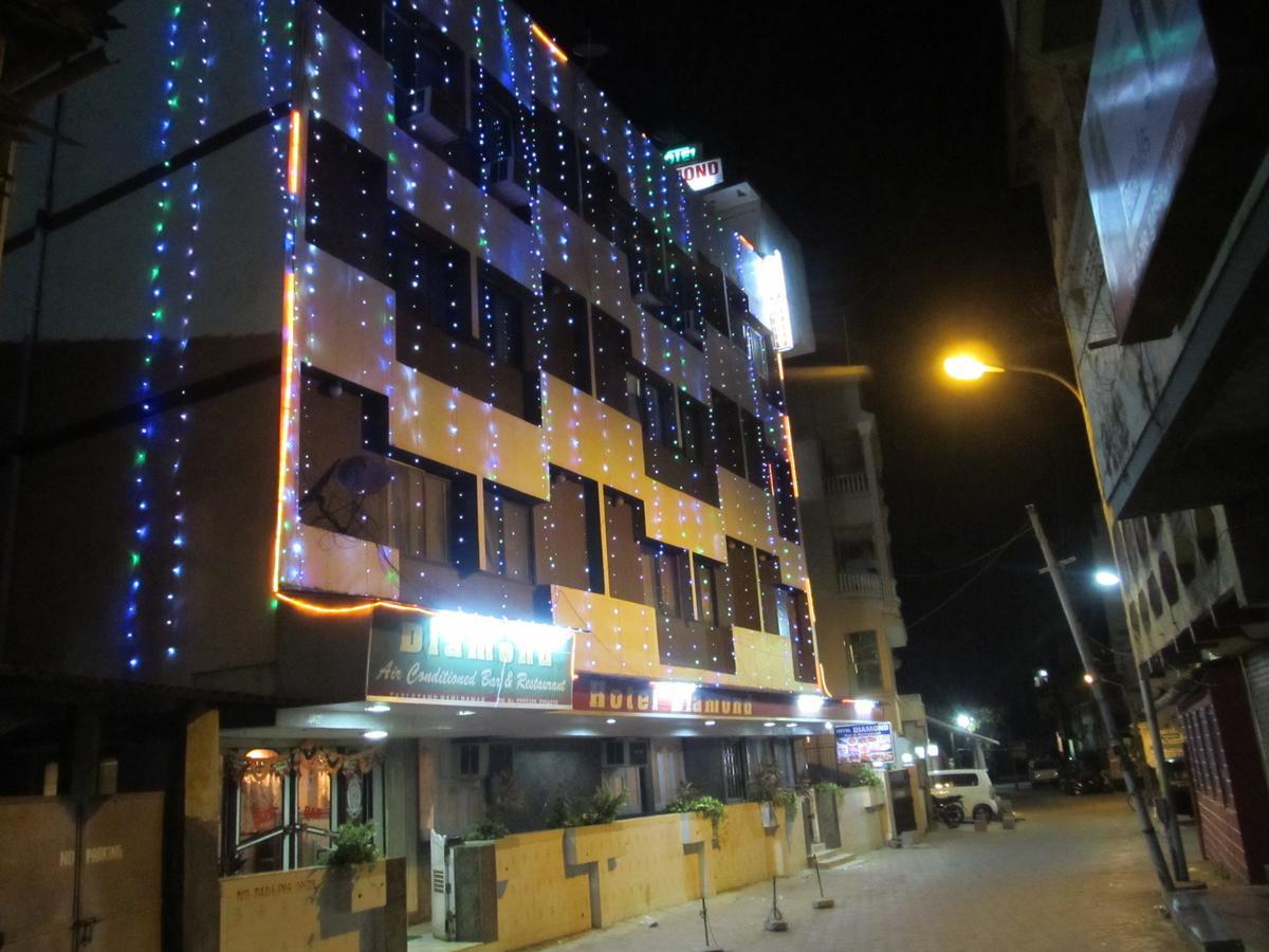 Diamond Hotel Daman Luaran gambar